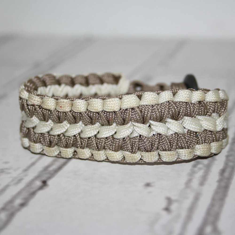 🤎 Men’s Tan + Brown Paracord Bracelet · 8" 🤎